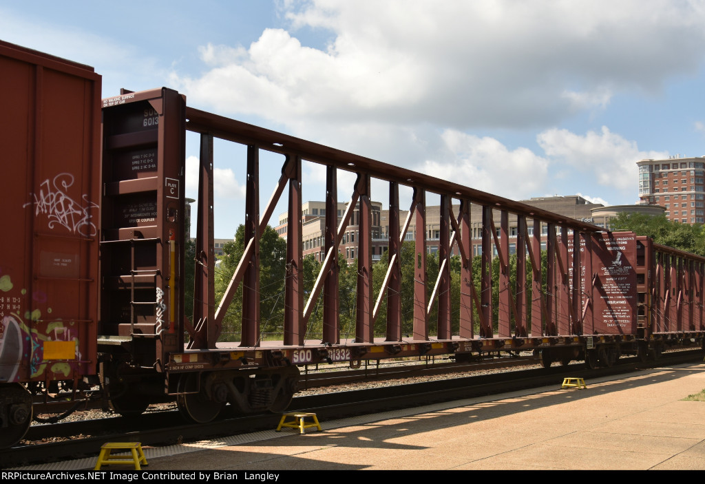 601132